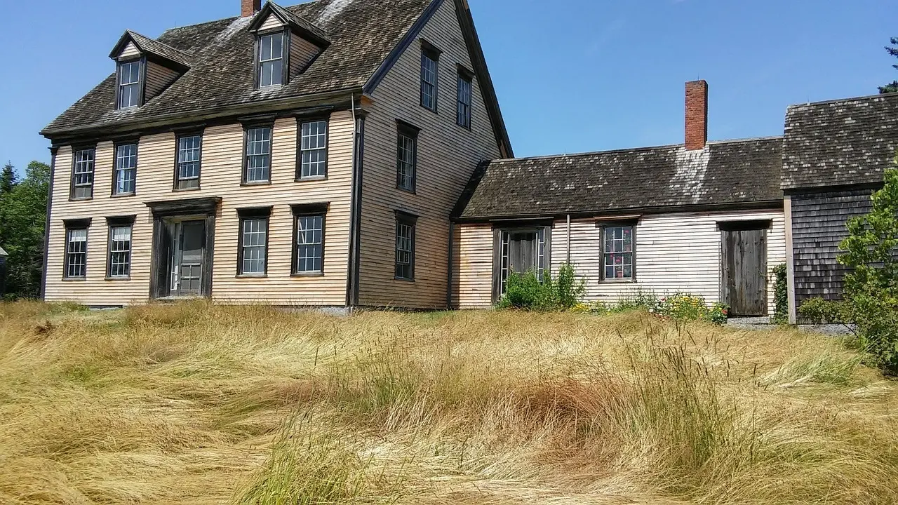 Medvirkende i Dead To Me